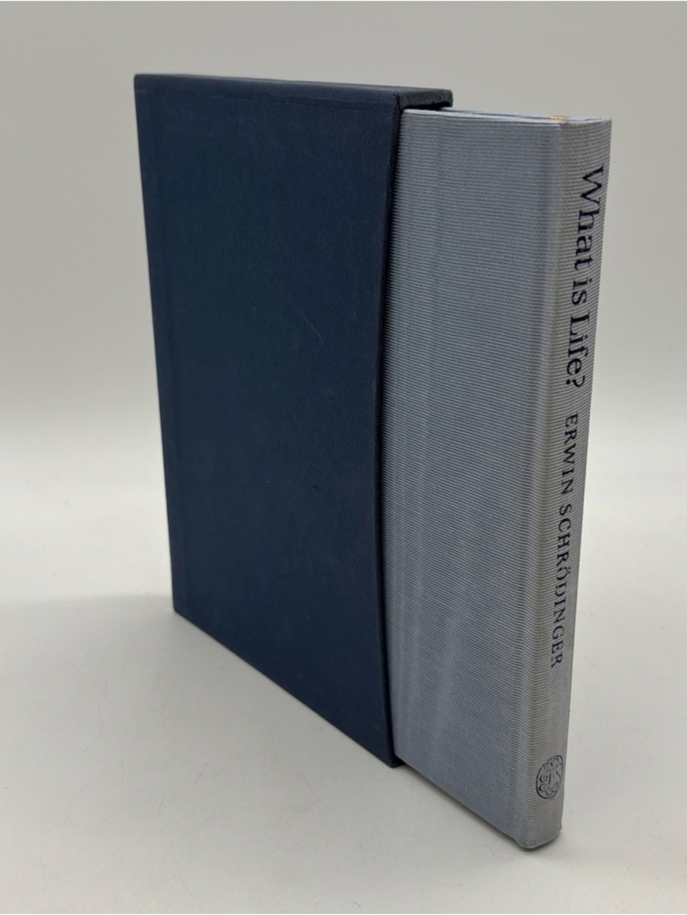 What Is Life? - Erwin Schrodinger - Folio Society - Science - 2000 1st Edition